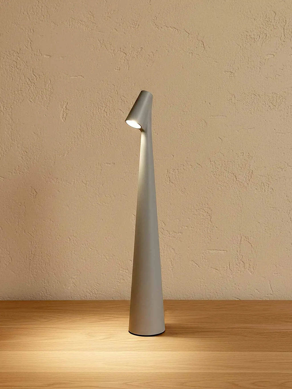 Rechargeable Wireless Desk Lamp with Three Touch Dimming Levels Touch Control Adjustable Brightness Portable Reading Light